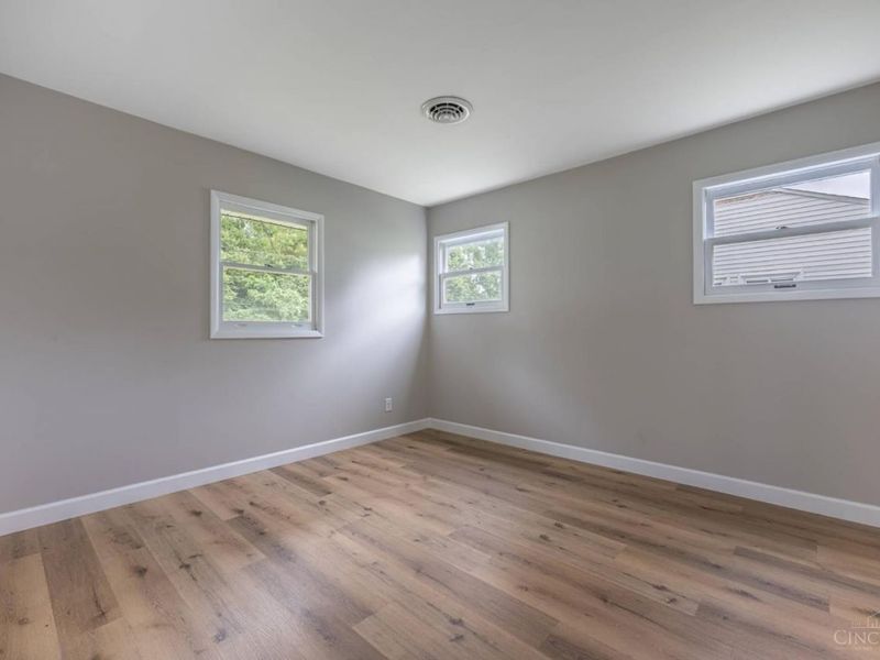 3382 Valley Wood Dr, Kettering, OH 45429 Photo 16
