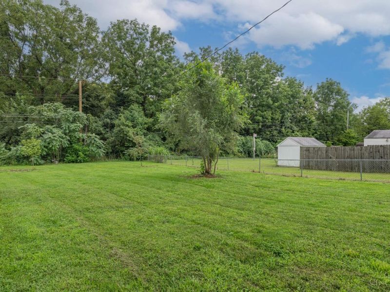 3382 Valley Wood Dr, Kettering, OH 45429 Photo 18