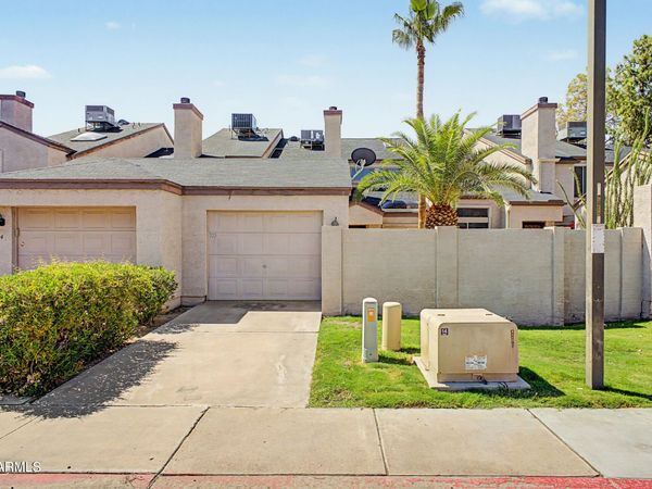 3301 E KELTON Lane, Unit 103, Phoenix, AZ 85032