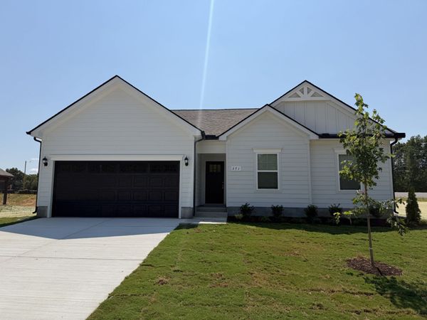 371 Stillwater Way , Tullahoma, TN 37388