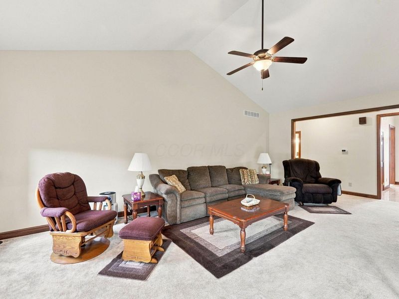 838 Marlow Circle , Marion, OH 43302 Photo 9