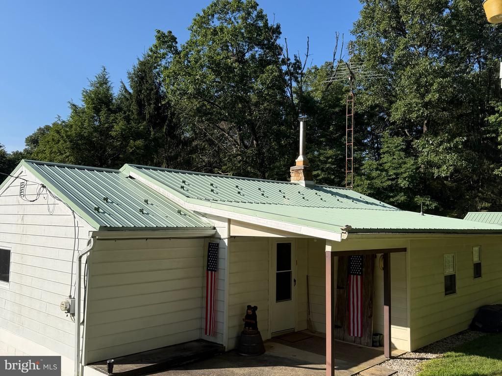 11 MAXWILL LANE , LANDISBURG, PA 17040