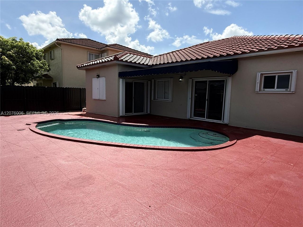 15957 SW 54th Ter , Miami, FL 33185 Photo