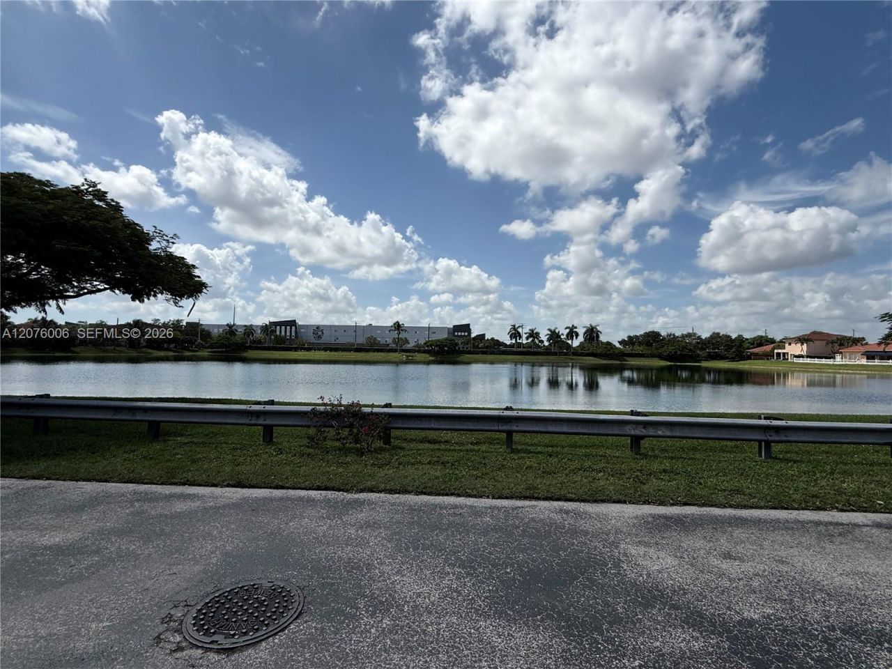 15957 SW 54th Ter , Miami, FL 33185 Photo