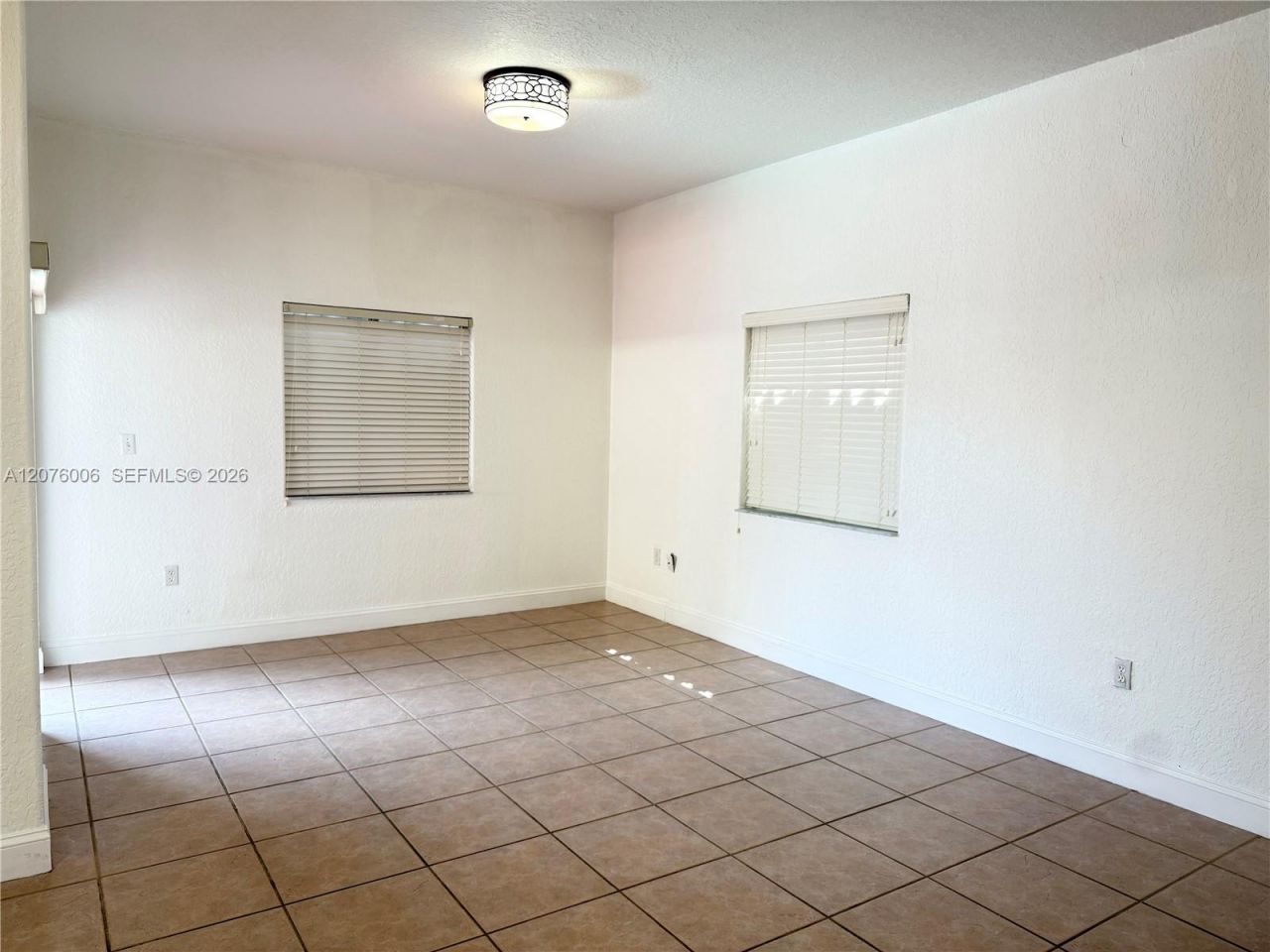 15957 SW 54th Ter , Miami, FL 33185 Photo