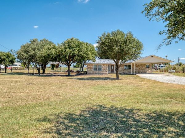 20960 Cameron RD, Coupland, TX 78615