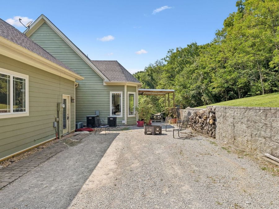 Property Image 63