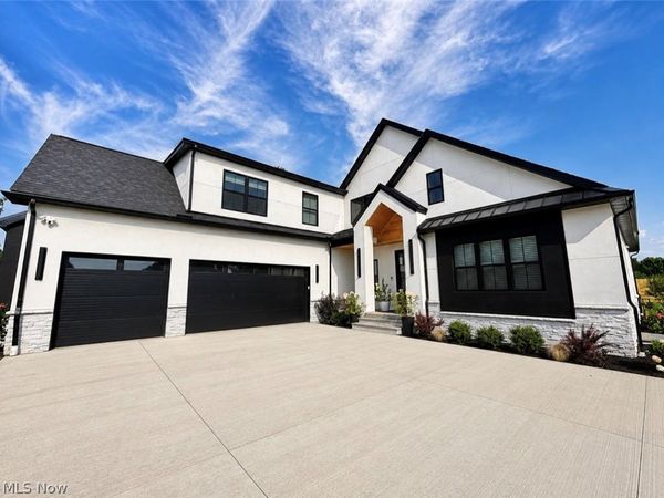 31490 Schwartz Road , Westlake, OH 44145