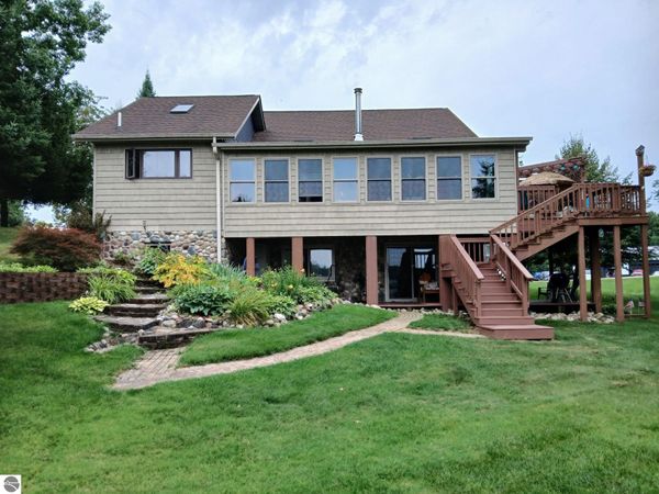 1819 Indianwood Trail, West Branch, MI 48661