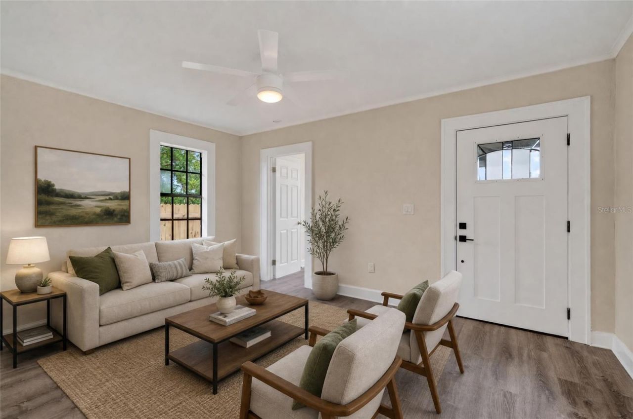 1327 35th Street S, Saint Petersburg, FL 33711 Photo