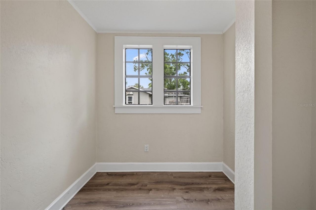 1327 35th Street S, Saint Petersburg, FL 33711 Photo