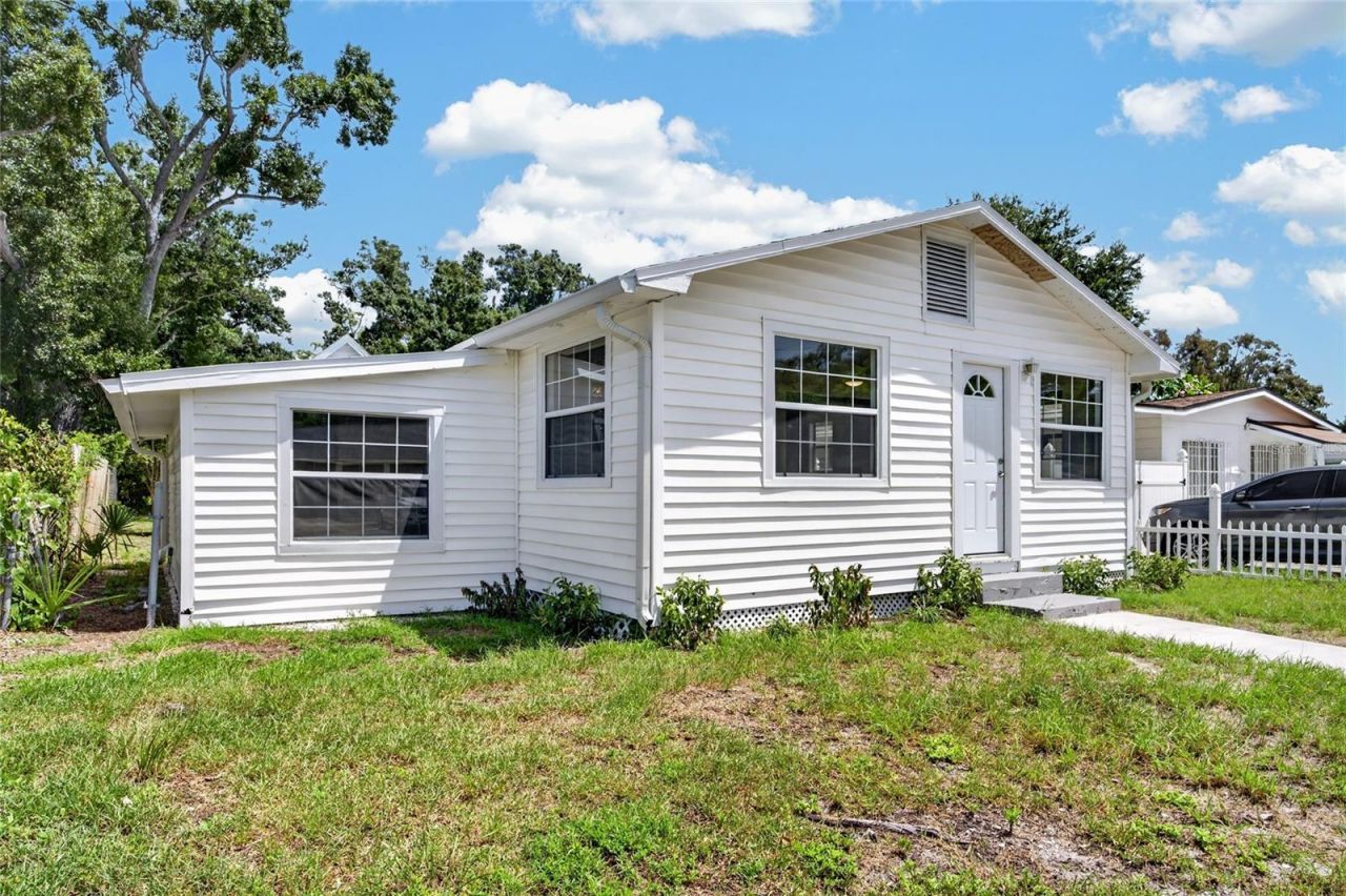 3927 11th Avenue S, Saint Petersburg, FL 33711 Photo