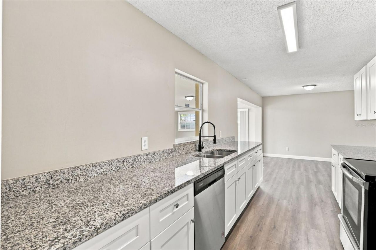 3307 Pine Tree Drive , Edgewater, FL 32141 Photo