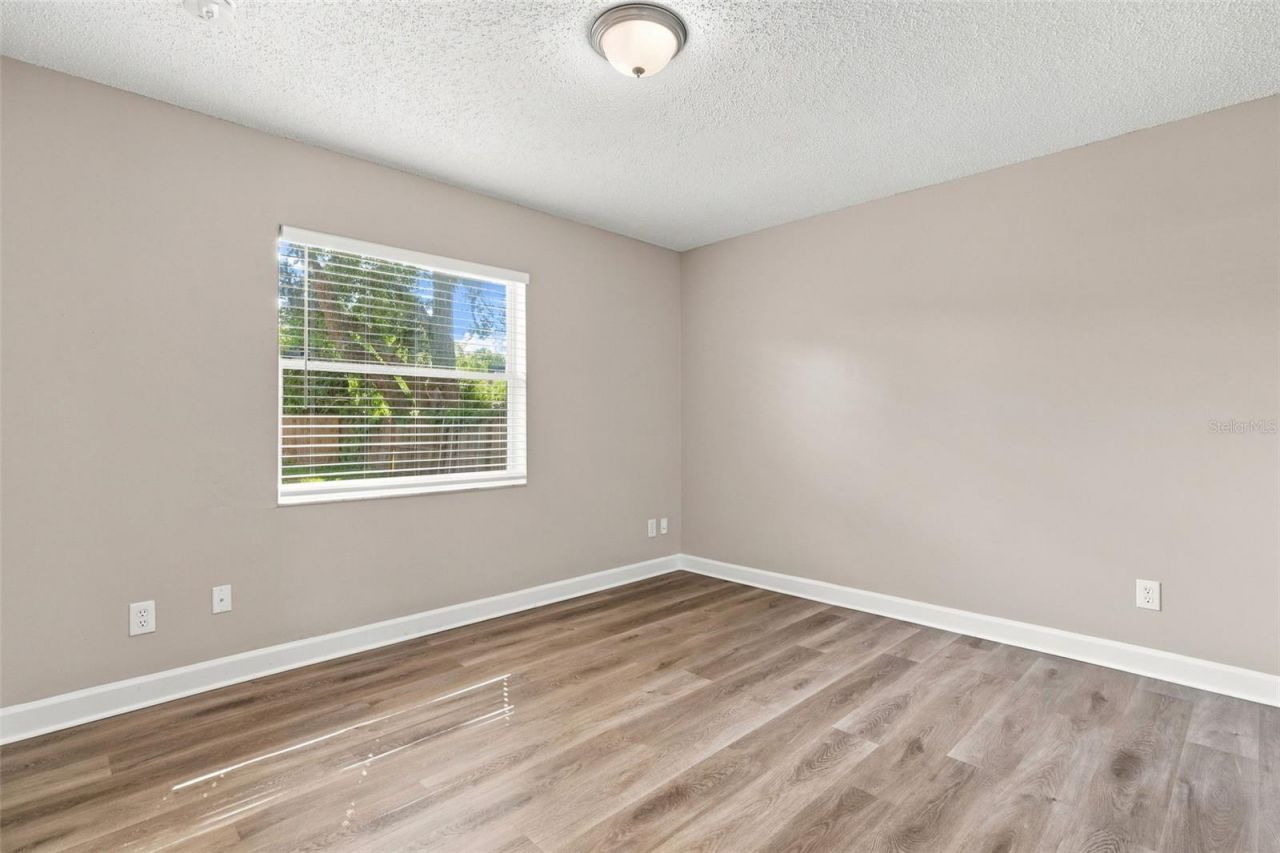 3307 Pine Tree Drive , Edgewater, FL 32141 Photo