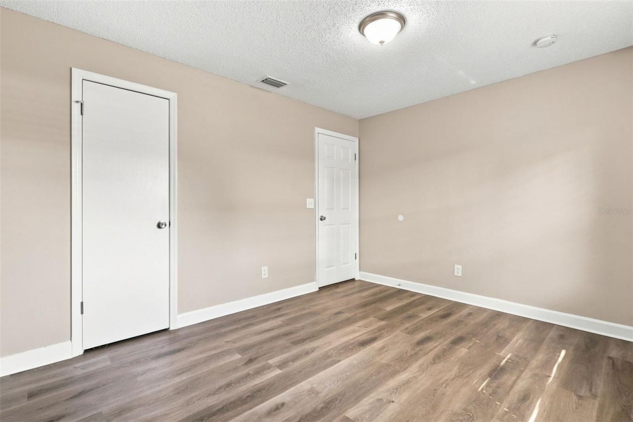 3307 Pine Tree Drive , Edgewater, FL 32141 Photo