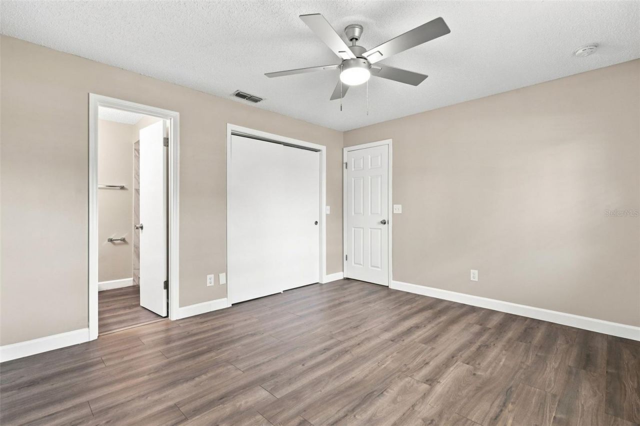3307 Pine Tree Drive , Edgewater, FL 32141 Photo
