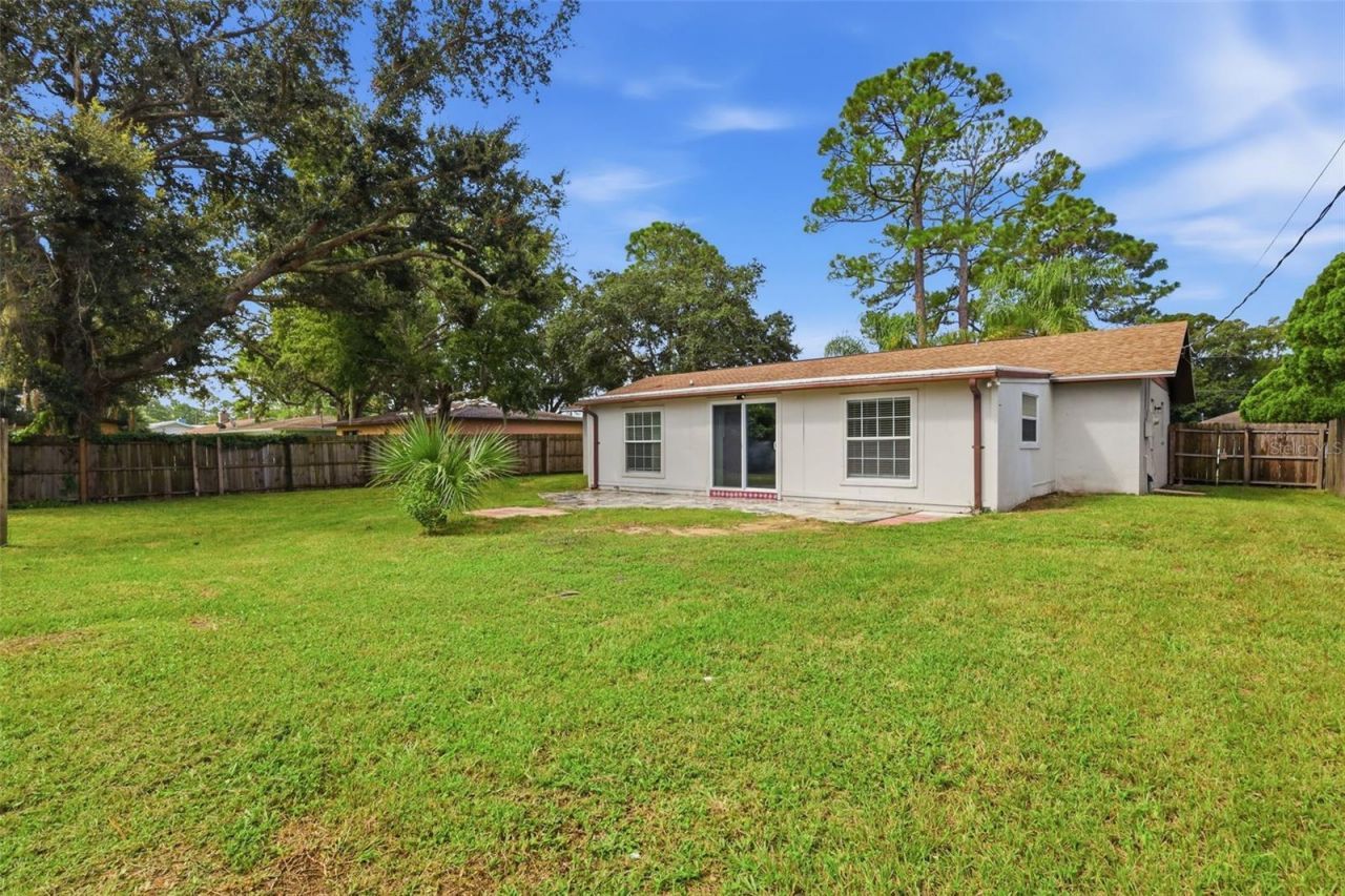 3307 Pine Tree Drive , Edgewater, FL 32141 Photo