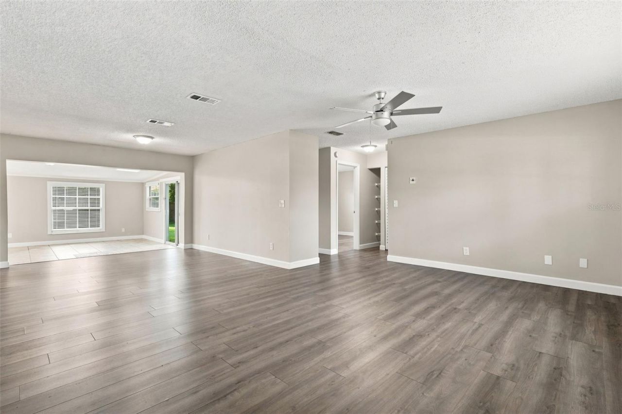 3307 Pine Tree Drive , Edgewater, FL 32141 Photo