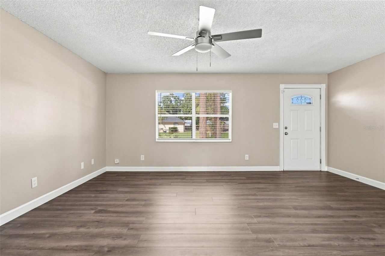 3307 Pine Tree Drive , Edgewater, FL 32141 Photo
