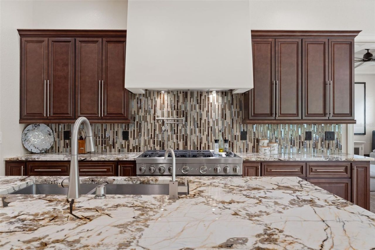 533 Storybook Lane, Spring Hill, FL 34609 Photo