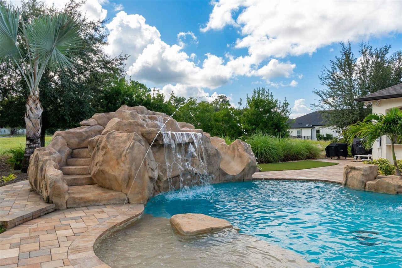 533 Storybook Lane, Spring Hill, FL 34609 Photo