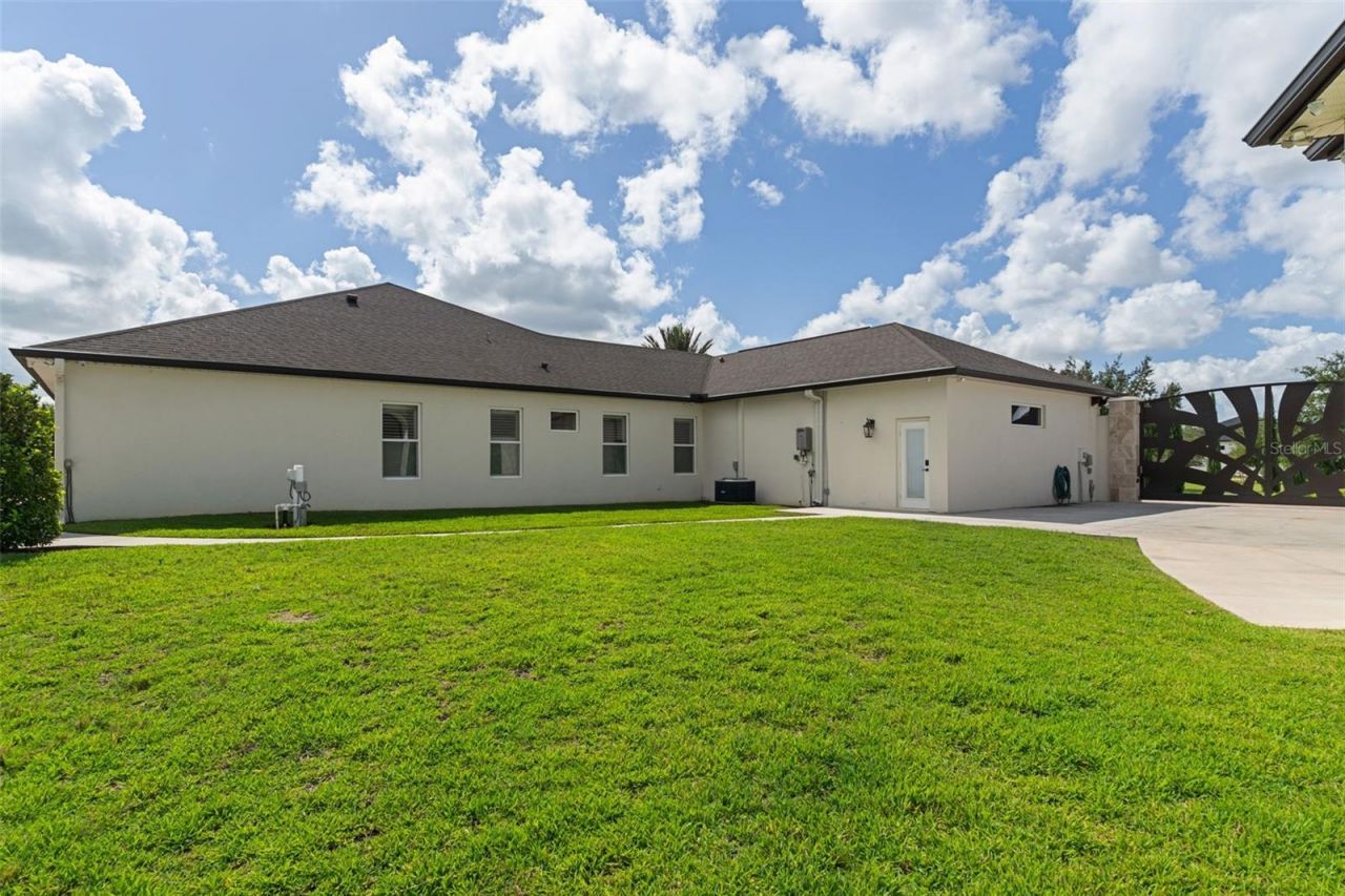 533 Storybook Lane, Spring Hill, FL 34609 Photo