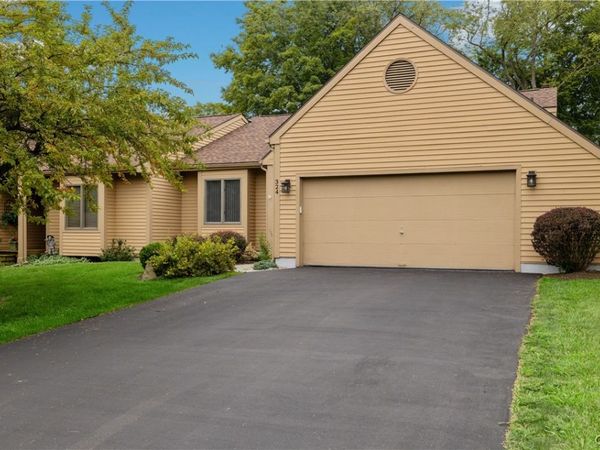 324 White Heron Circle Circle, Fayetteville, NY 13066