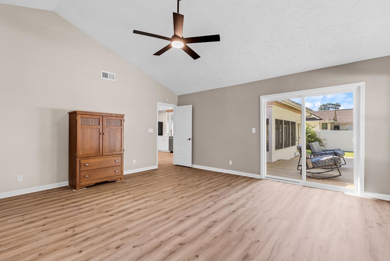 113 Ashton Circle Photo 13