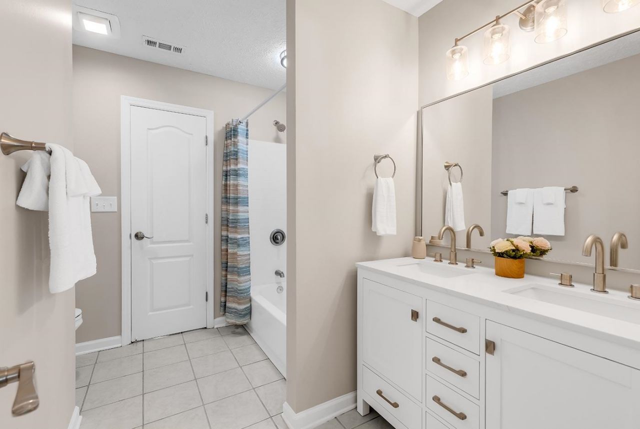113 Ashton Circle Photo 18