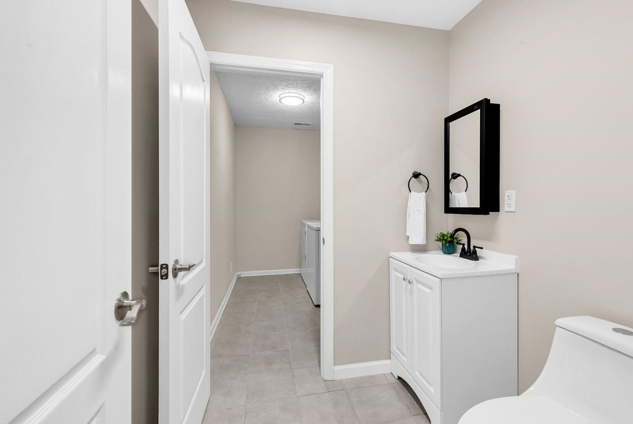 113 Ashton Circle Photo 22