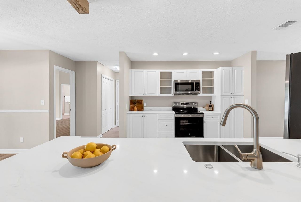 113 Ashton Circle Photo 6