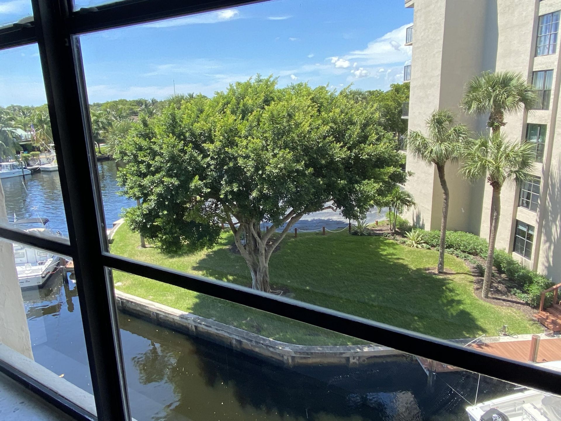 20 Royal Palm Way, Unit 401, Boca Raton, FL 33432 Photo