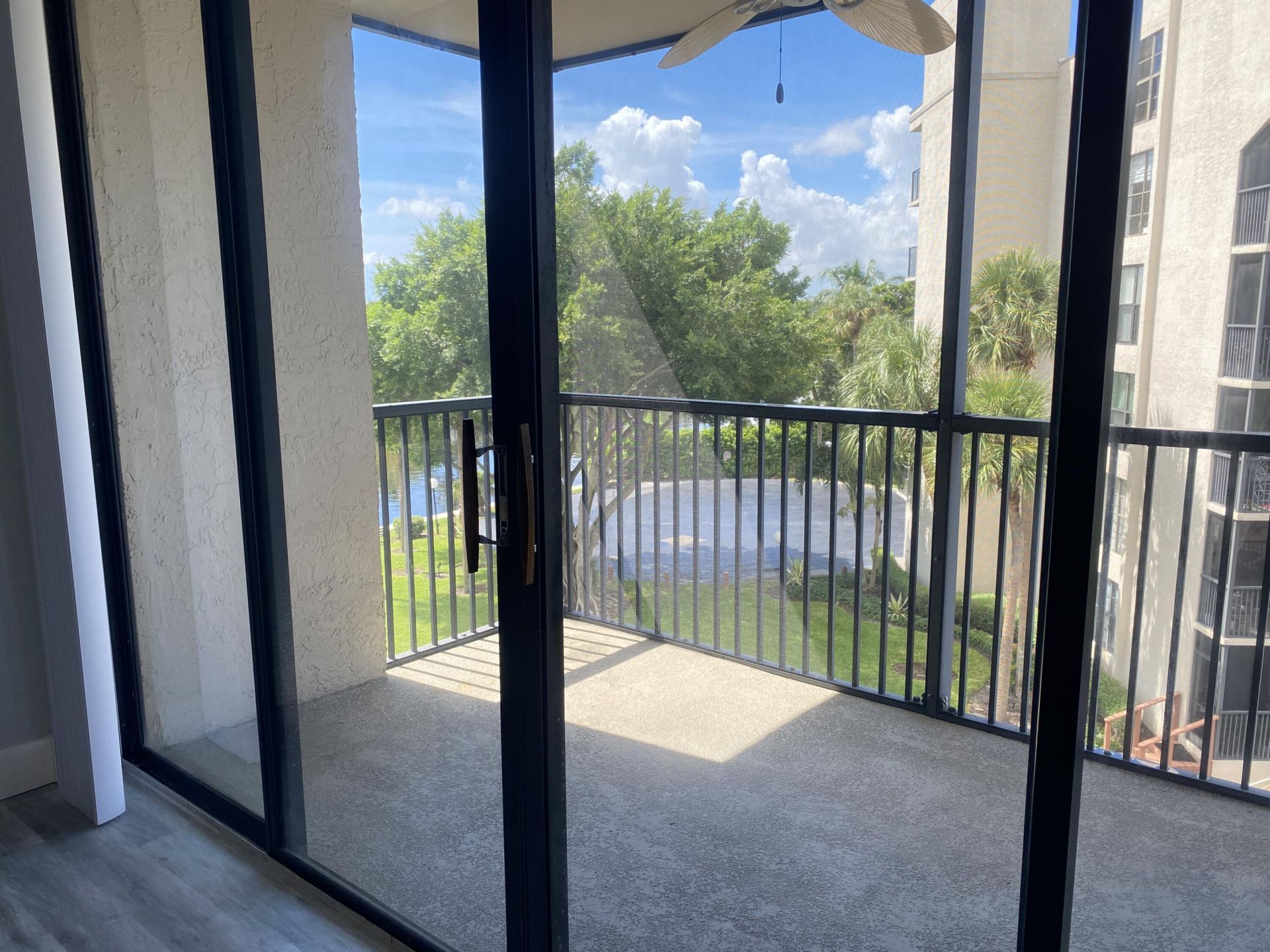 20 Royal Palm Way, Unit 401, Boca Raton, FL 33432 Photo
