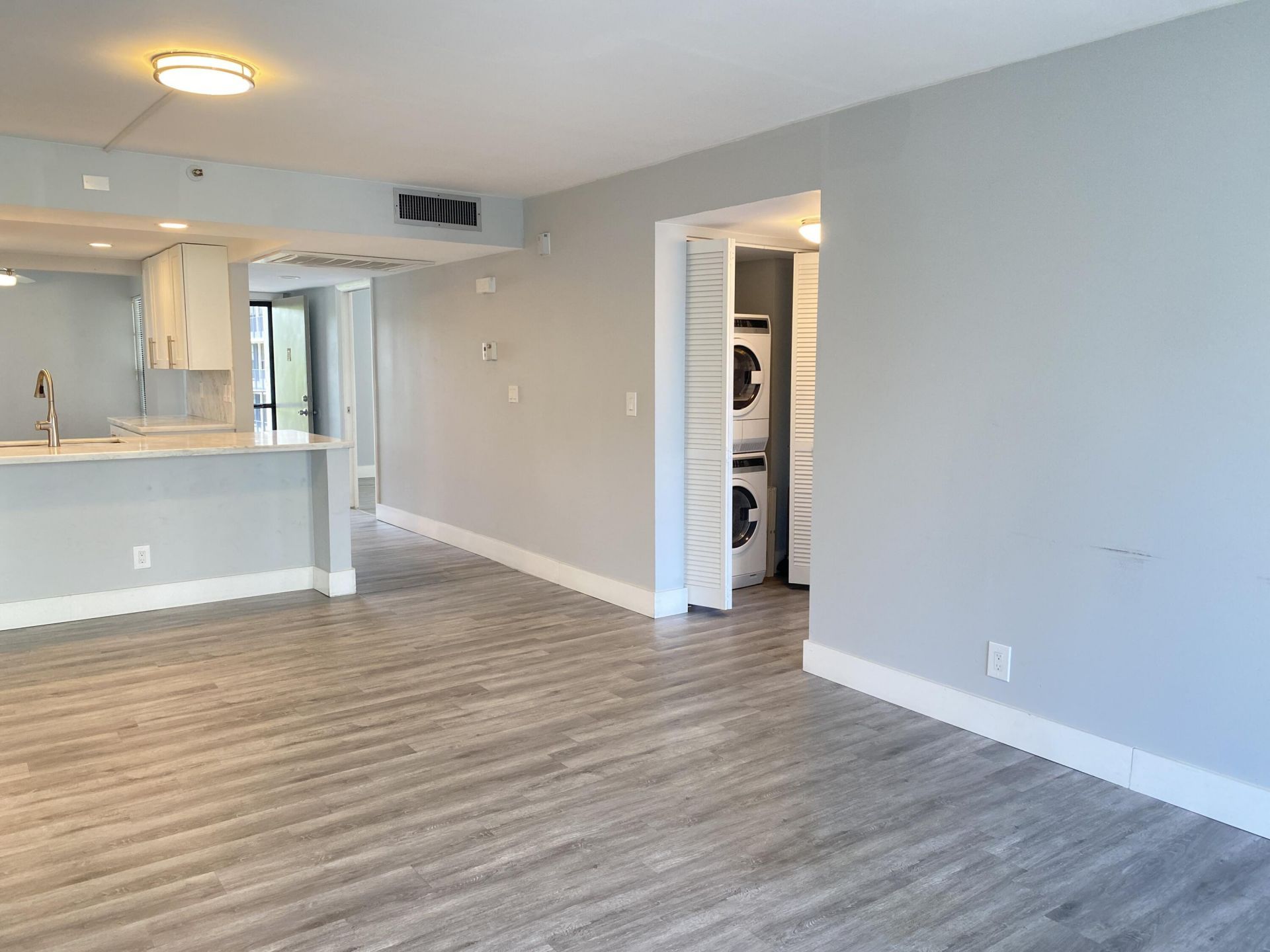 20 Royal Palm Way, Unit 401, Boca Raton, FL 33432 Photo