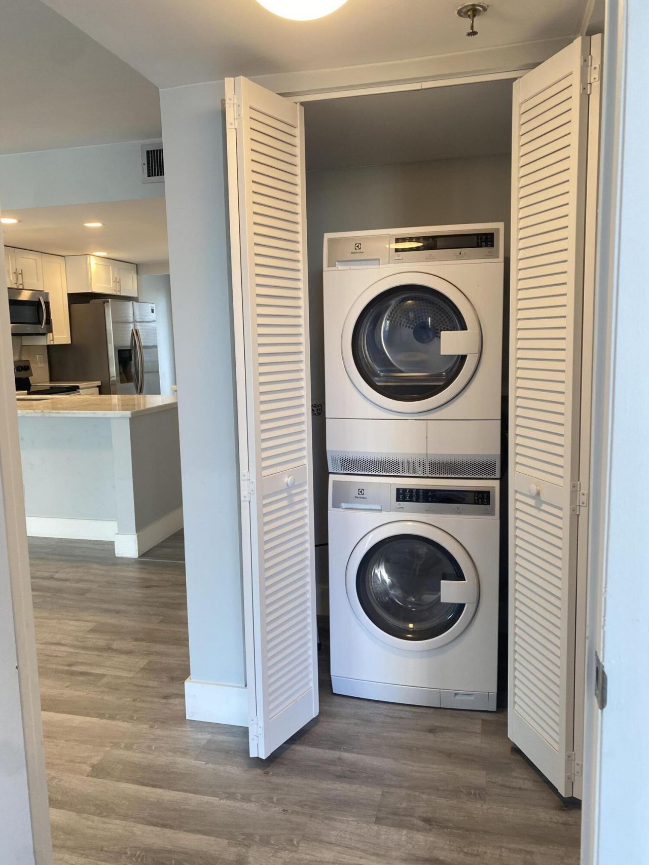 20 Royal Palm Way, Unit 401, Boca Raton, FL 33432 Photo