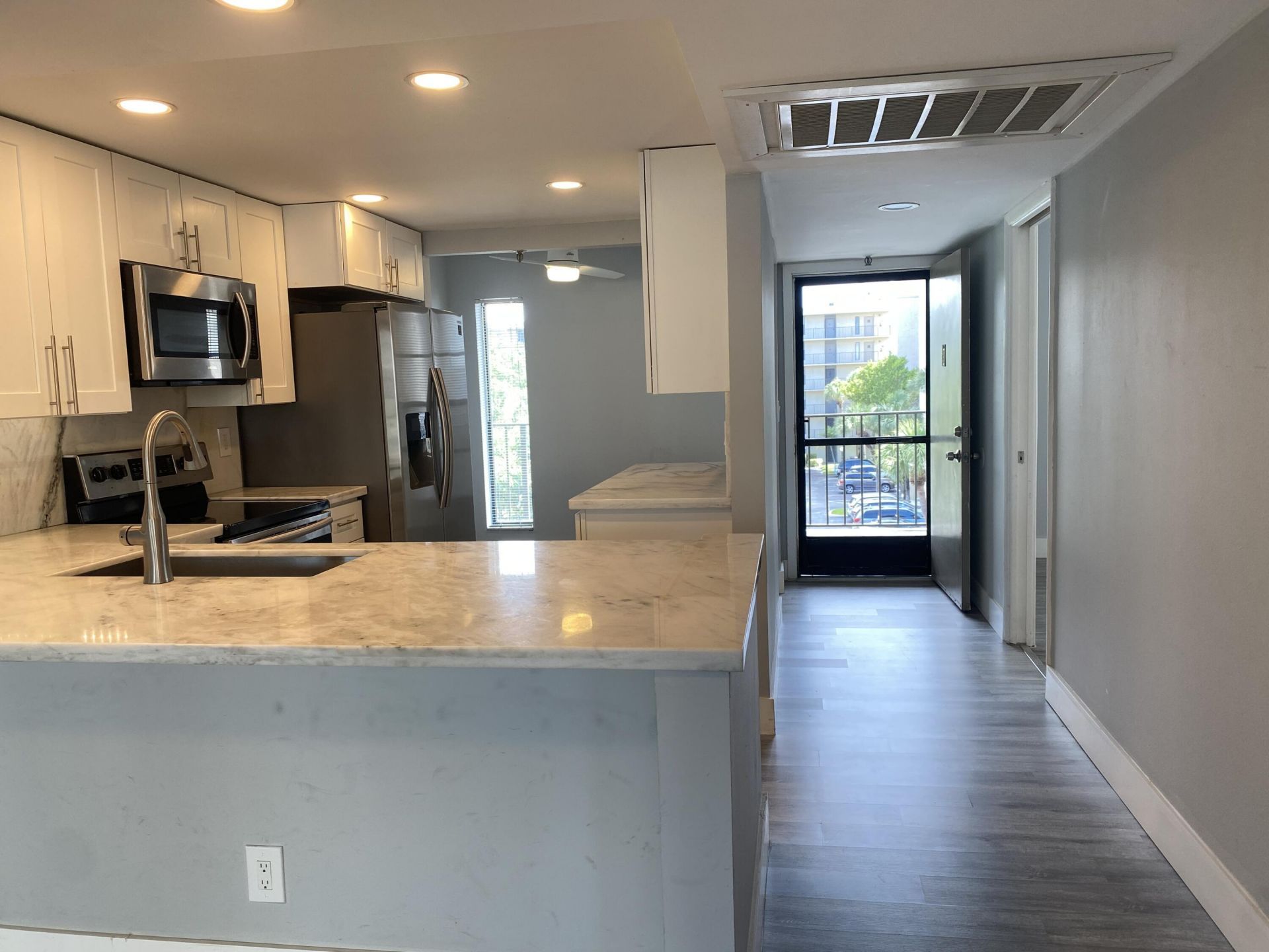 20 Royal Palm Way, Unit 401, Boca Raton, FL 33432 Photo