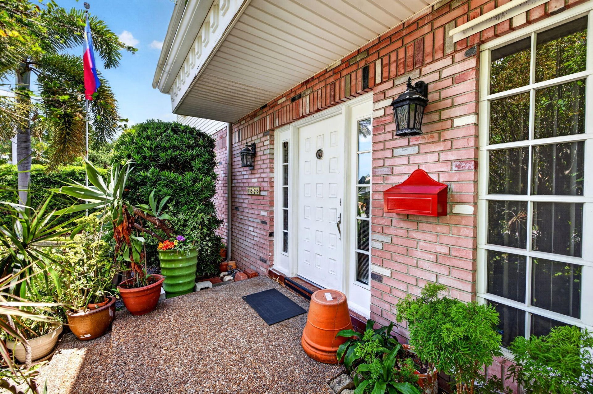 1636 SE 14th Street, Fort Lauderdale, FL 33316 Photo