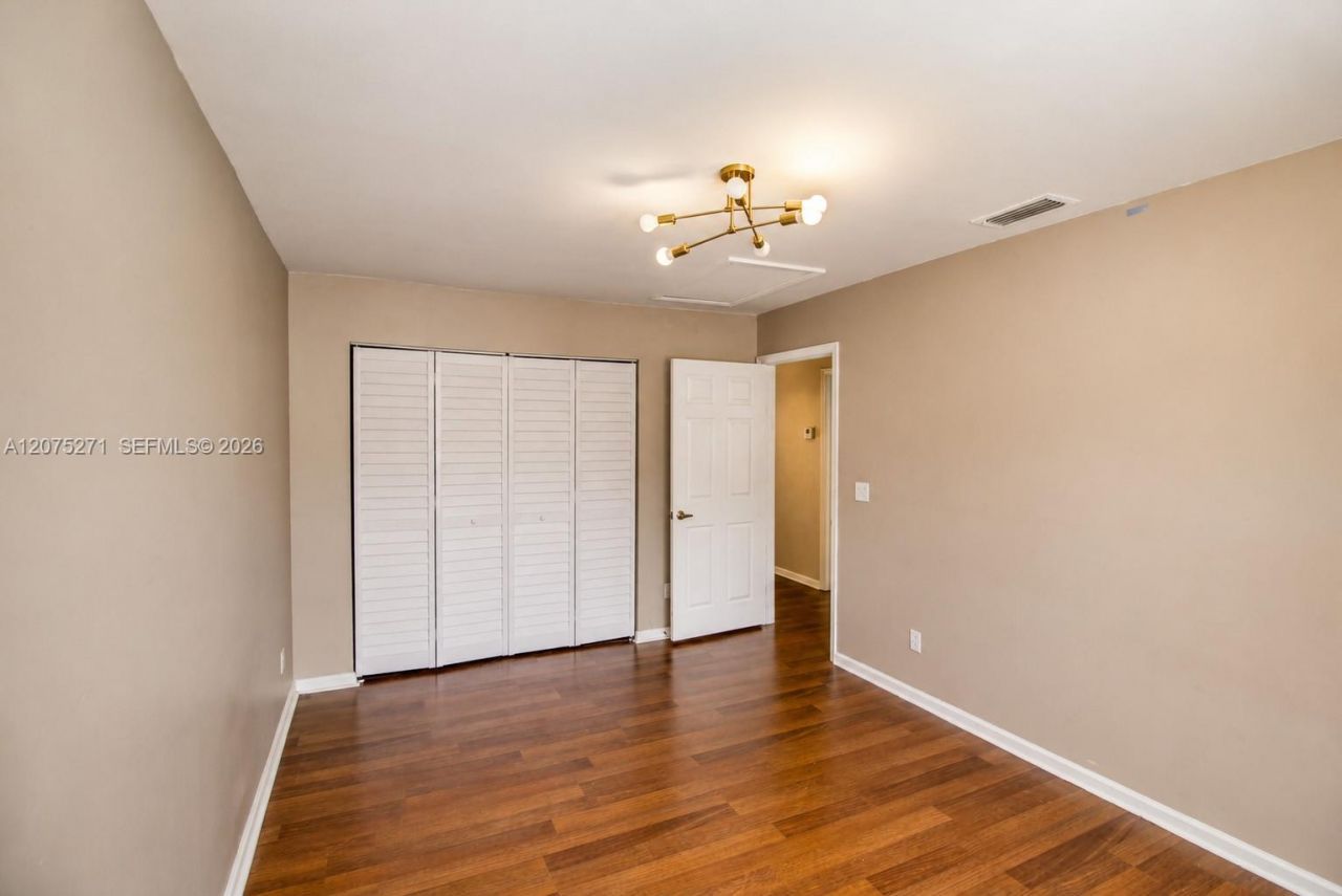 18341 NW 10th St , Pembroke Pines, FL 33029 Photo