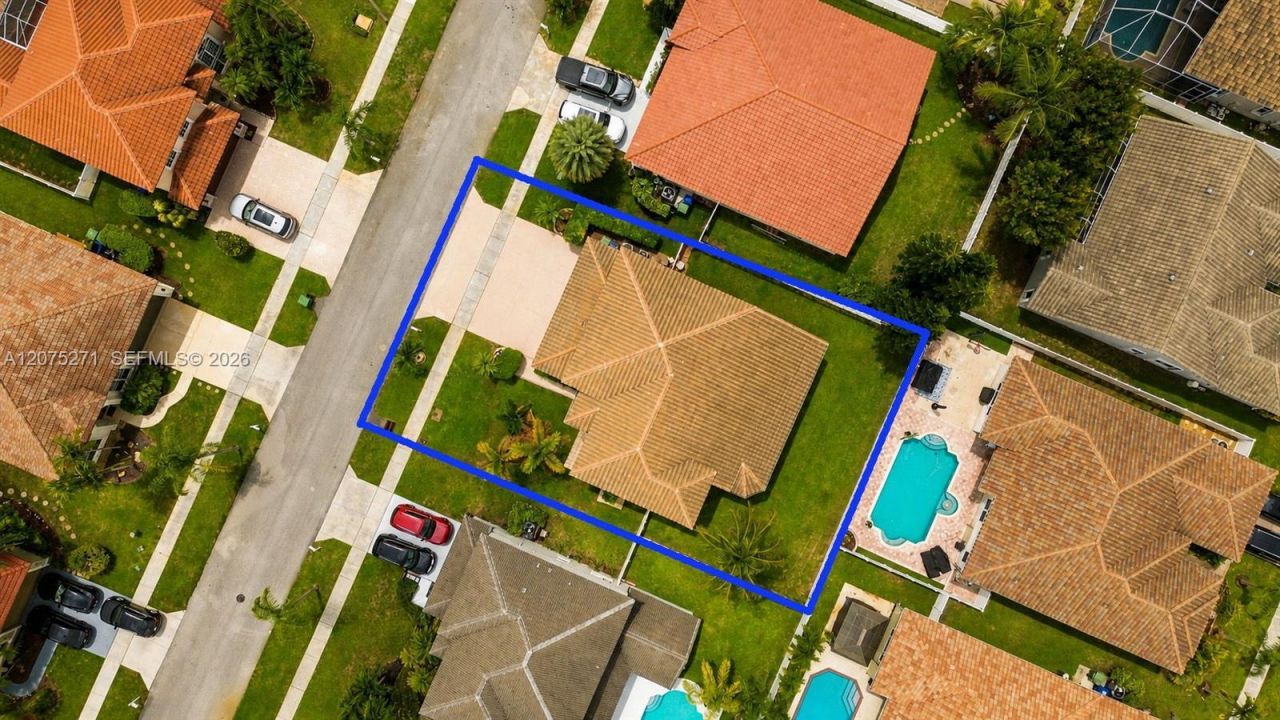 18341 NW 10th St , Pembroke Pines, FL 33029 Photo
