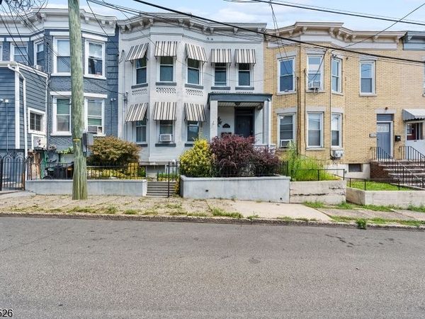 307 Henry St, Unit 2, Fairview, NJ 07022