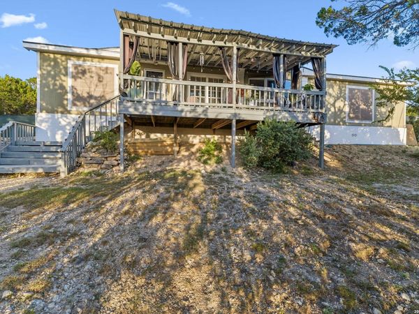 310 Sparkman Dr, Kerrville, TX 78028