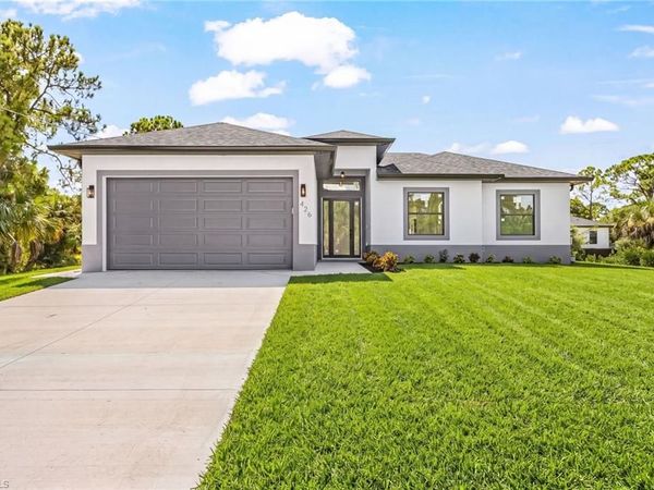 426 Mallory AVE S, LEHIGH ACRES, FL 33974