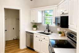 9668 Middleton Court photo 4