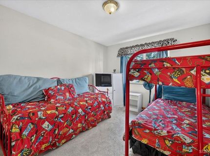 1762 Arrowhead Avenue, South Lake Tahoe, CA 96150 Photo