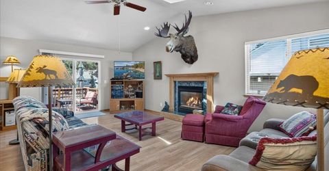 1762 Arrowhead Avenue, South Lake Tahoe, CA 96150 Photo