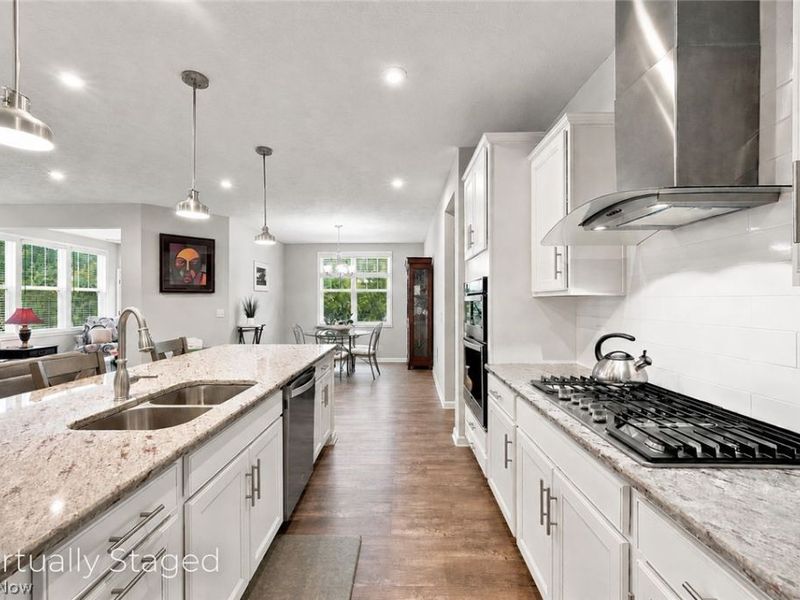 670 Shinnecock Lane, Aurora, OH 44202 Photo 8