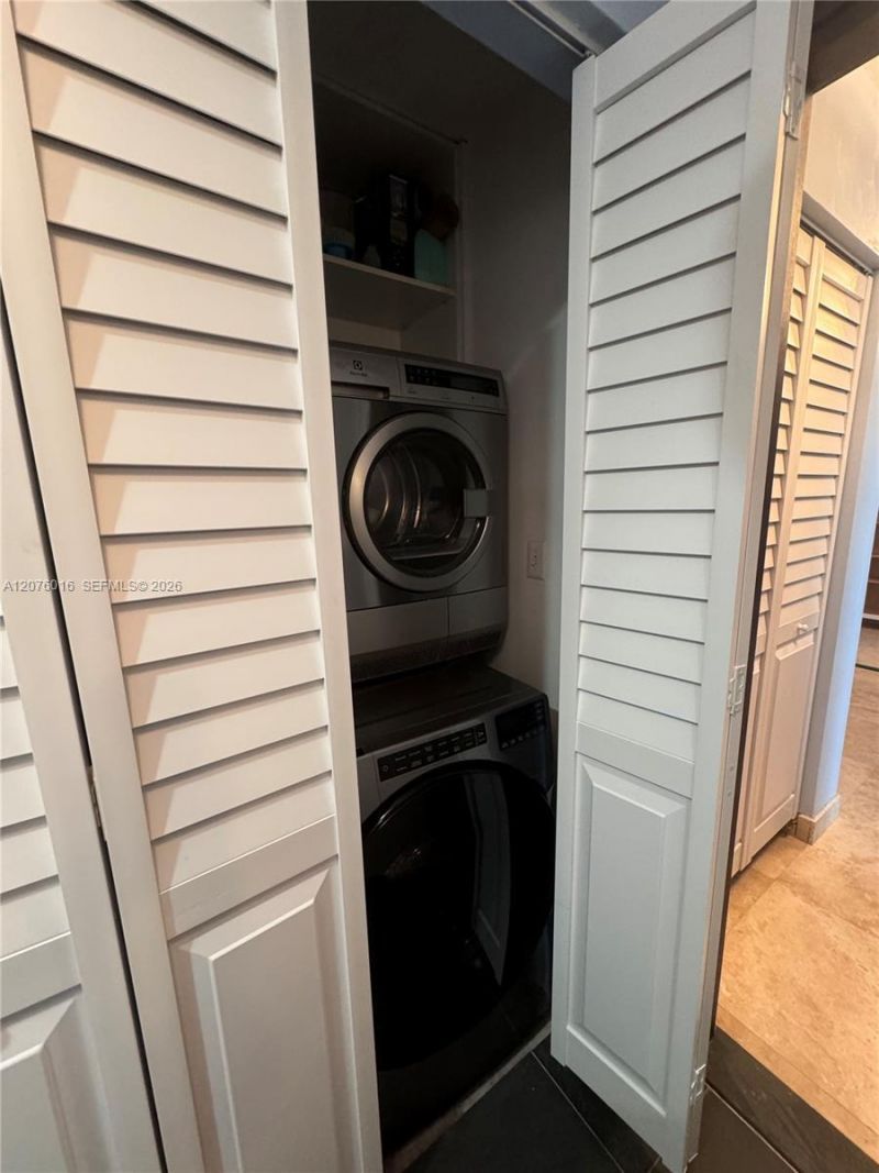 900 Biscayne Blvd , Unit 2604, Miami, FL 33132 Photo