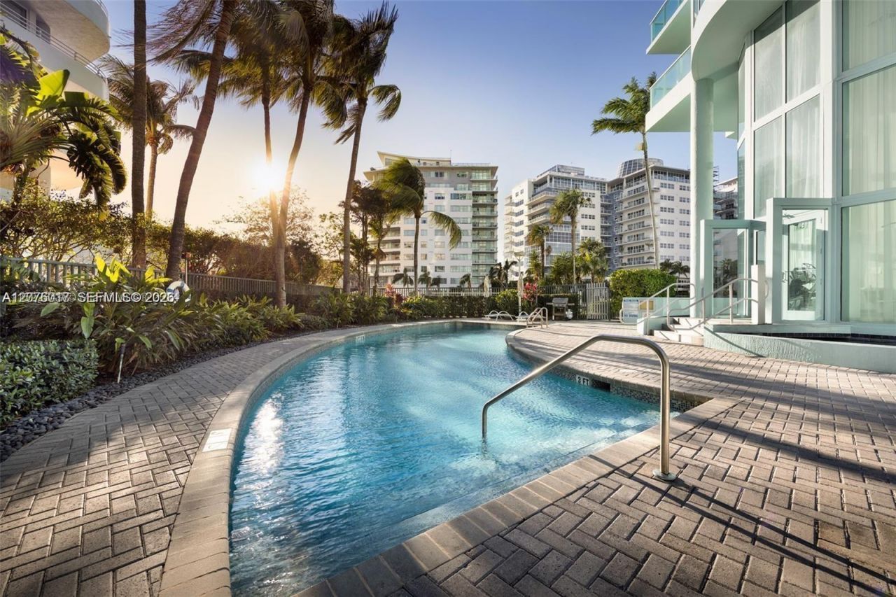 6000 Indian Creek Dr , Unit 12B, Miami Beach, FL 33140 Photo