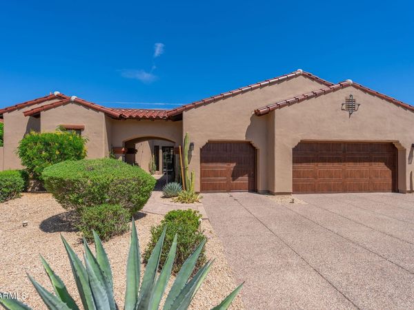 8146 E WINGSPAN Way, Scottsdale, AZ 85255