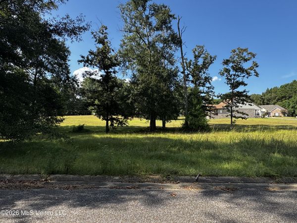 Lot 32 Briar Creek Circle, Laurel, MS 39440